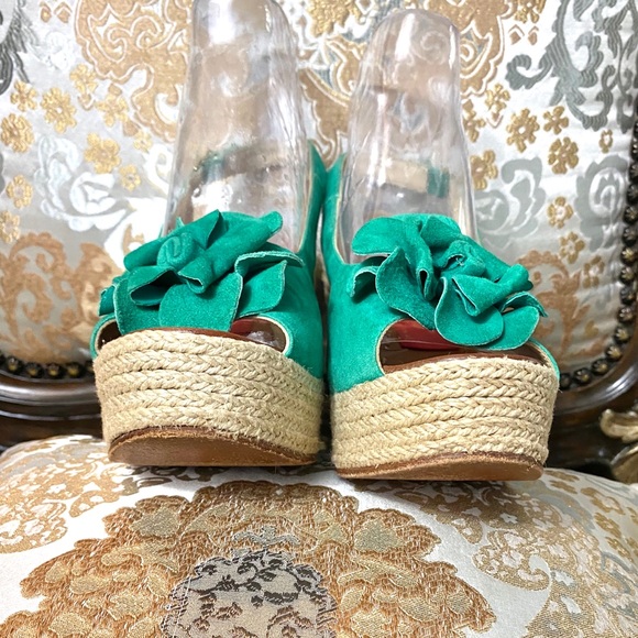 Paloma Barcelo’ Rosette Wedge Sandals - Picture 9 of 12
